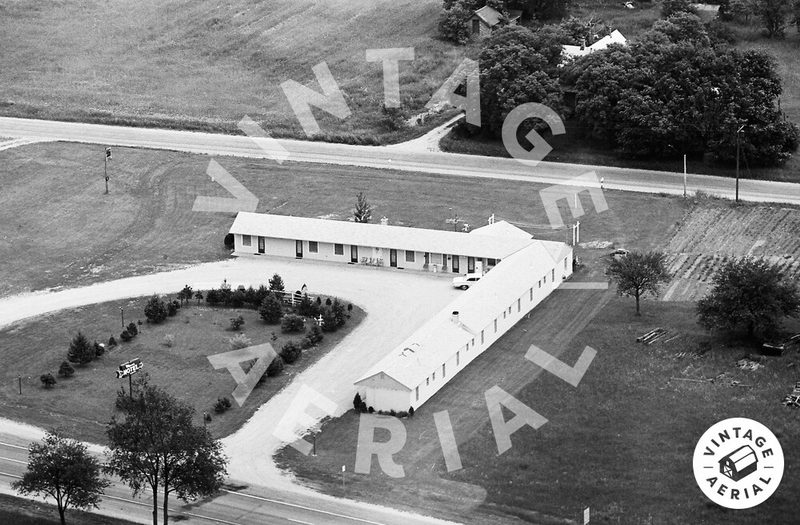 Manor Motel - 1968 (newer photo)